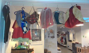 Det hele på bøjler